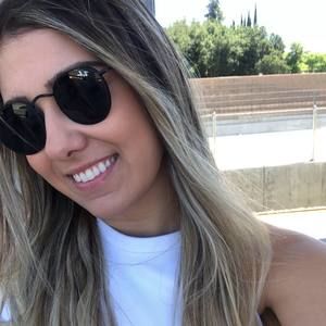 Meet your Posher, Fernanda